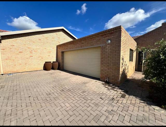 3 BEDROOM PROPERTY TO RENT IN ERASMIA